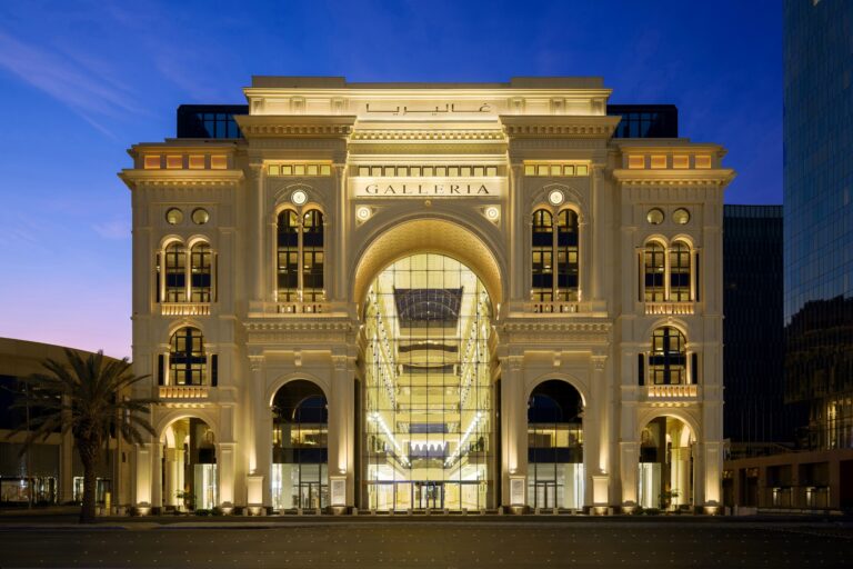 Folio.YVR Friends: Venture to Jeddah and Embrace the Award-winning Hotel Galleria by Elaf
