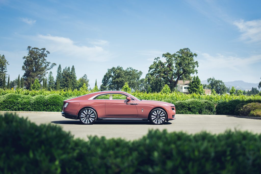 ev, luxury ev's, luxury vehicles, ecoluxury, helen siwak, folioyvr, vancouver, bc, west coast driving