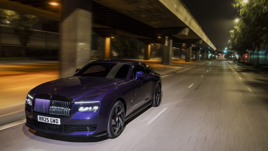 rolls-royce, black badge, spectre, helen siwak, folioyvr, luxury vehicles, luxury lifestyle, ecoluxury, vancouver, bc, yvr