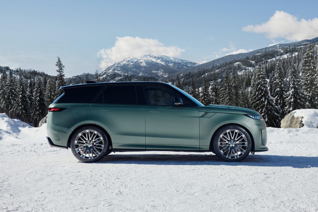 range rover house, land rover, whistler, bc, west coast luxury, helen siwak, folioyvr, vancouver, bc, luxury lifestyle