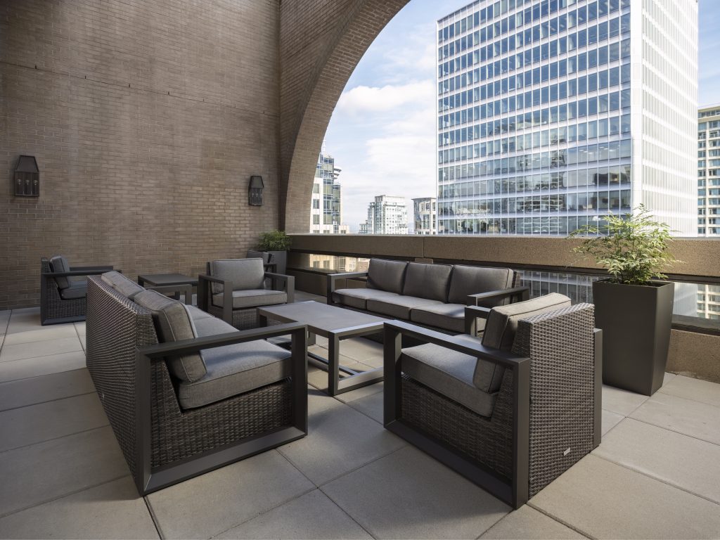 tai pan penthouse, metropolitan hotel vancouver, helen siwak, folioyvr, west coast luxury, vancouver, bc, yvr