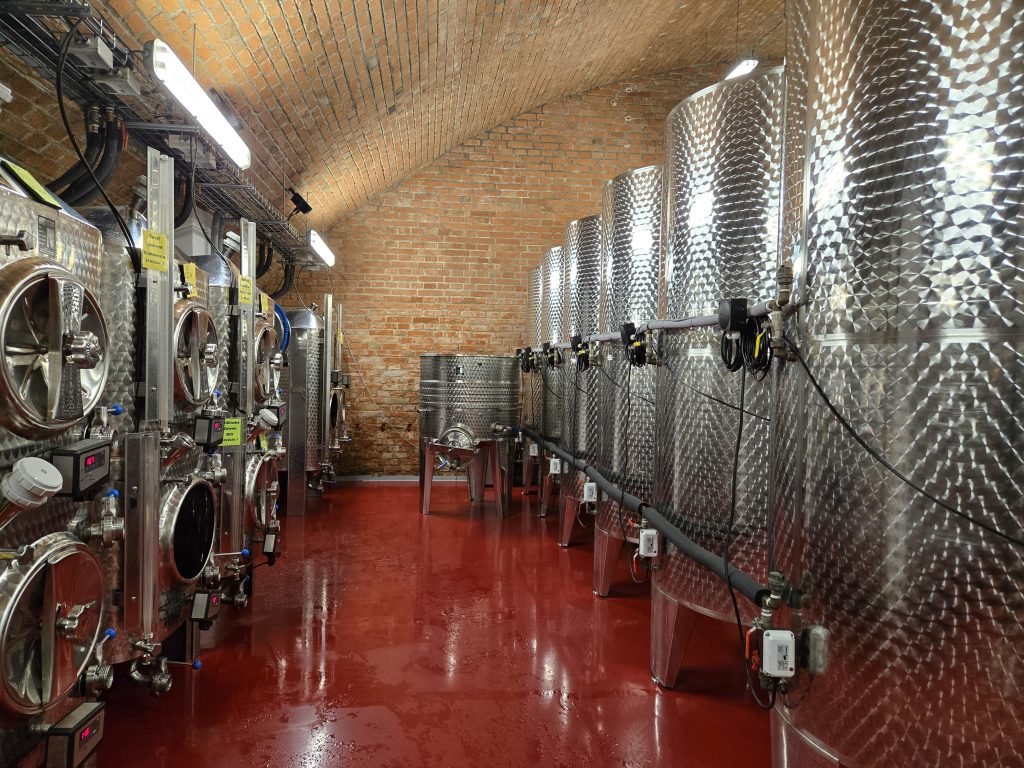 carpate diem winery, slovakian wines, little carpathians, folioyvr, helen siwak, vancouver, bc, west coast luxury, luxury lifestyle