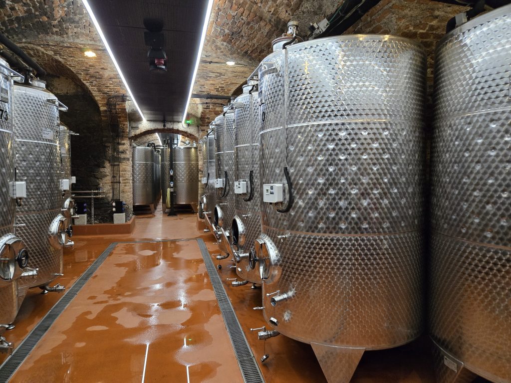 viajur winery, little carpathians, slovakian wines, helen siwak, folioyvr, travel, west coast luxury, vancouver, bc, yvr
