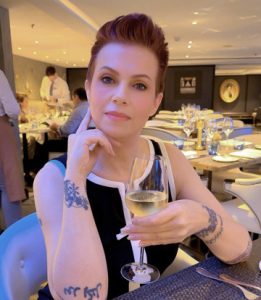 HELEN SIWAK, FOLIOYVR, WEST COAST LUXURY, THE MOZART, EIC, VANCOUVER, BC, YVR