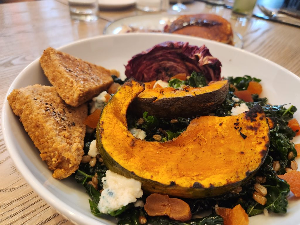 its whats for brunch, folioyvr, helen siwak, vancouver, plantbased dining, vegan dining, yvr