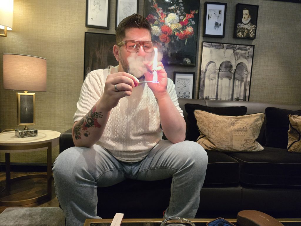vlad xanthopoulos, vancouver vices, cruising with cigars, mozart, helen siwak, folioyvr