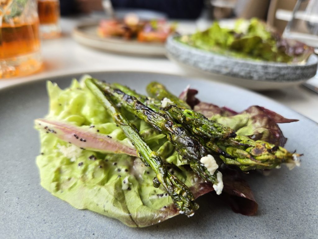fairmont waterfront, arc restaurant, helen siwak, folioyvr, vegan dining, luxury lifestyle, west coast luxury, vancouver, yvr