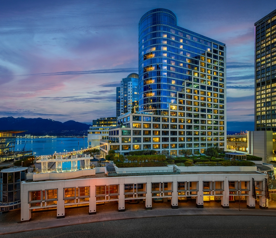 fairmont waterfront, west coast luxury, helen siwak, folioyvr, vancouver, bc, luxury lifestyle