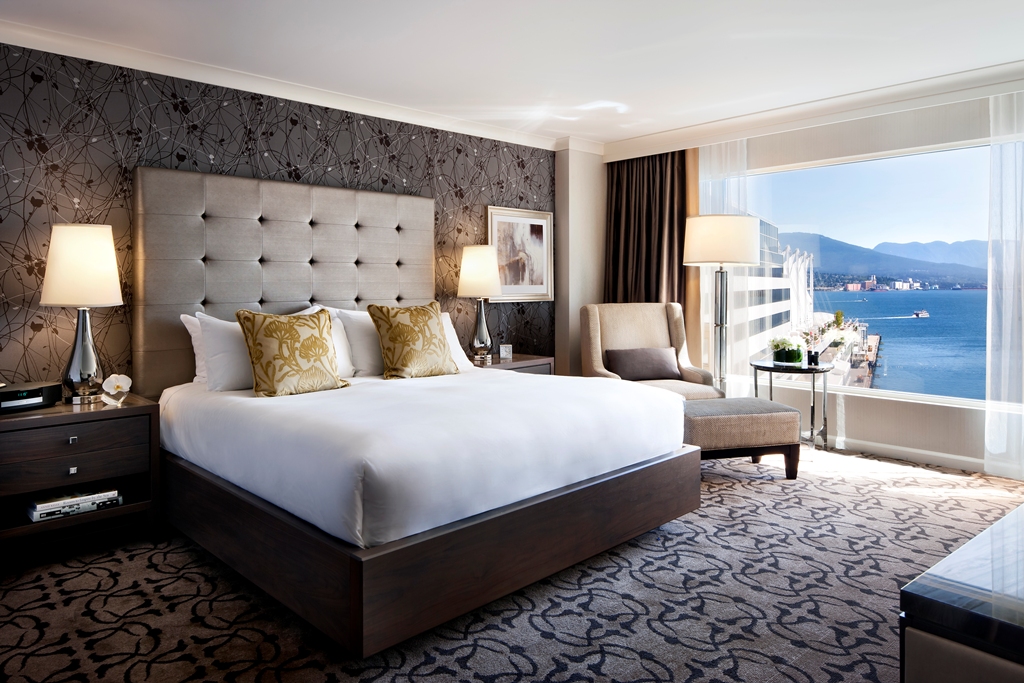 fairmont waterfront, west coast luxury, helen siwak, folioyvr, vancouver, bc, luxury lifestyle