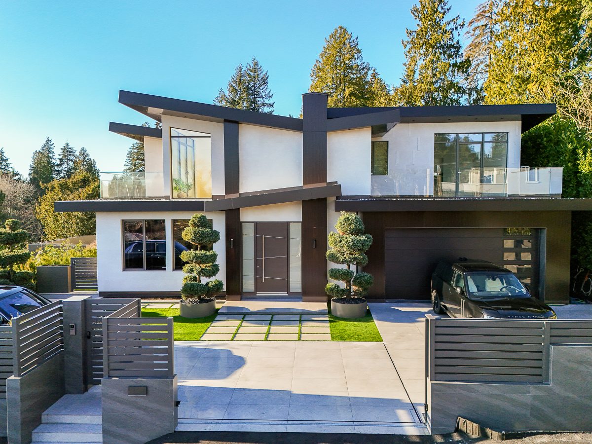 clarence debelle, folioyvr, luxury property for sale, helen siwak, folioyvr, west coast luxury, elevated lifestyle, vancouver, bc, yvr