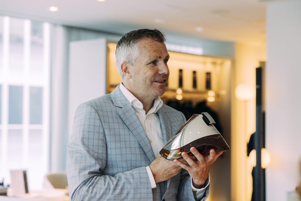 bowmore x aston martin, holt renfrew, the apartment, folioyvr, vancouver, bc, yvr, helen siwak