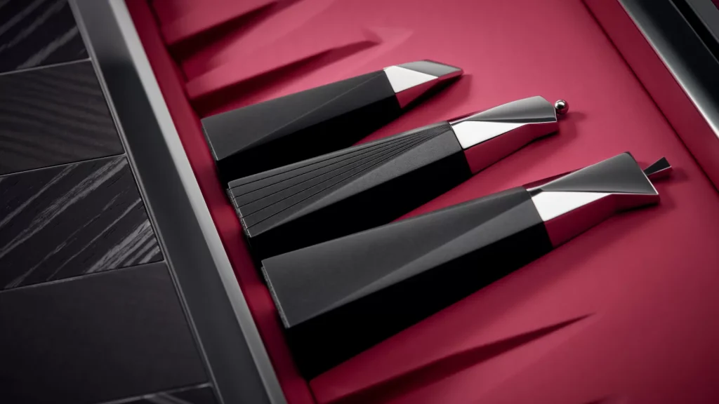 rolls royce chess sest, luxury lifestyle, helen siwak, rolls royce vancouver, west coast luxury, vancouver, bc, folioyvr