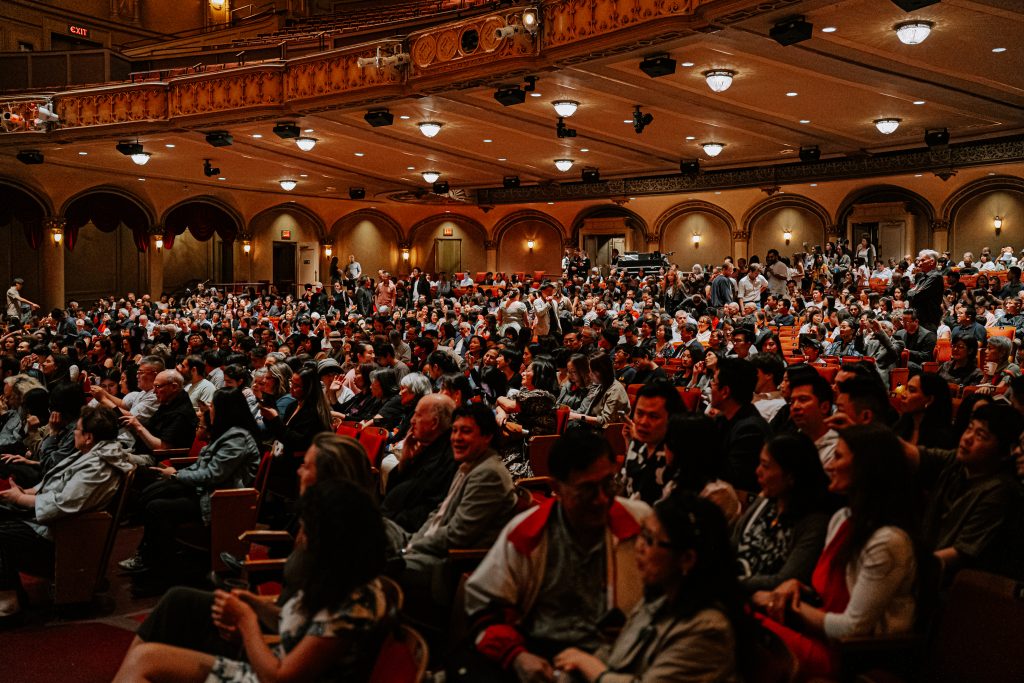 vmo, conductor ken, symphony orchestra, helen siwak, folioyvr, vancouver, bc,
