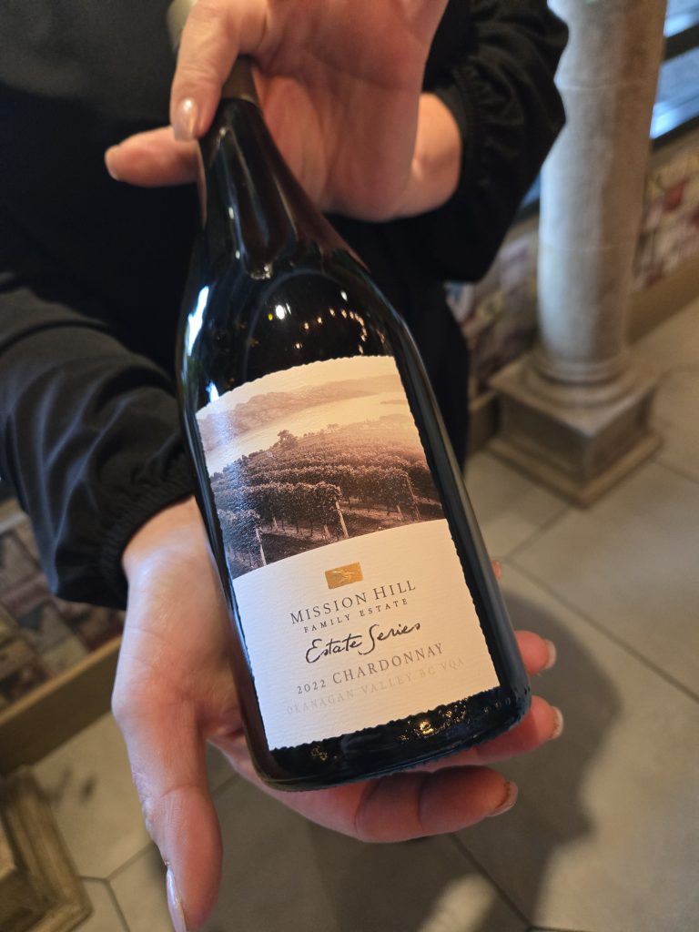 oak + cru, okanagan, mark anthony group, delta hotel, helen siwak, folioyvr, kelowna, bc