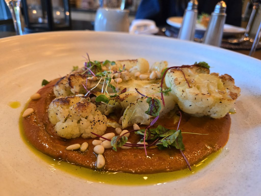 oak + cru, okanagan, mark anthony group, delta hotel, helen siwak, folioyvr, kelowna, bc