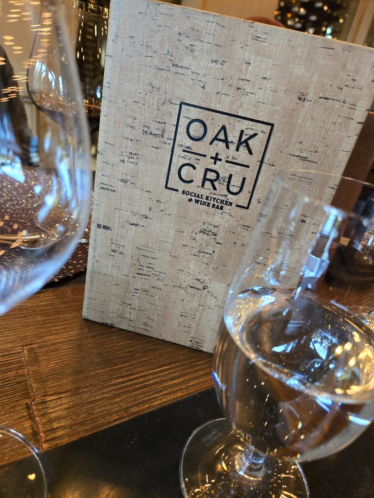oak + cru, okanagan, mark anthony group, delta hotel, helen siwak, folioyvr, kelowna, bc