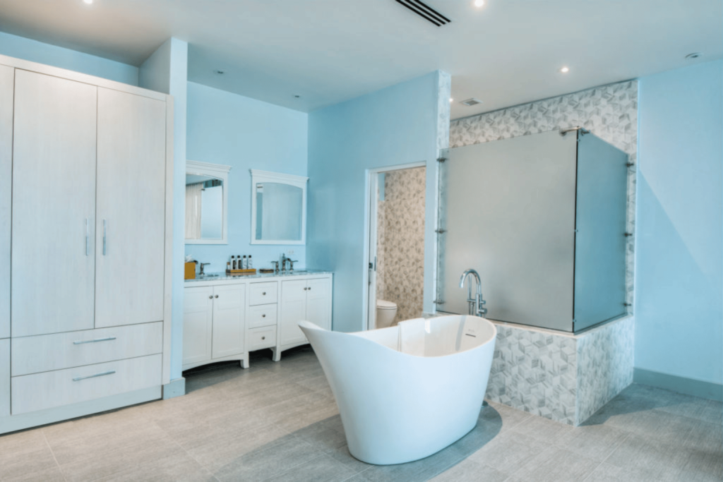 CAN GARDEN BAY BEACH HOTEL, VIRGIN ISLANDS, GLOBAL LUXURY TRAVEL, LUXURY LIFESTYLE, HELEN SIWAK, LUXURY LIFESTYLE AWARDS