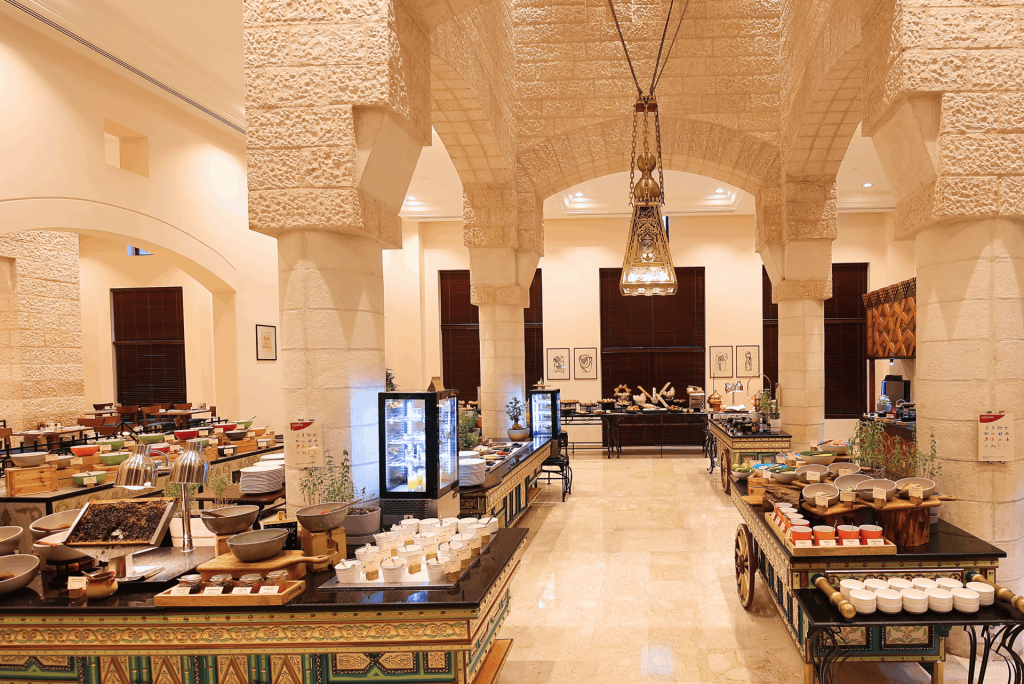 movenpick petra, luxury adventure, luxury hotel, jordan, middle east, helen siwak, luxury lifestyle awards