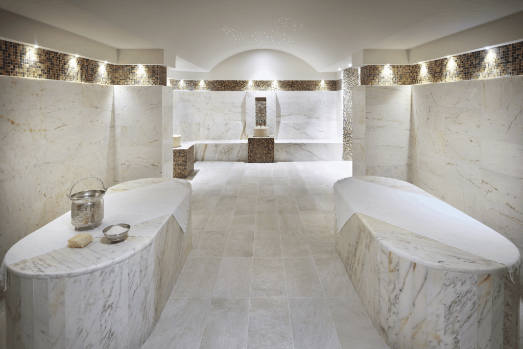 movenpick petra, luxury adventure, luxury hotel, jordan, middle east, helen siwak, luxury lifestyle awards