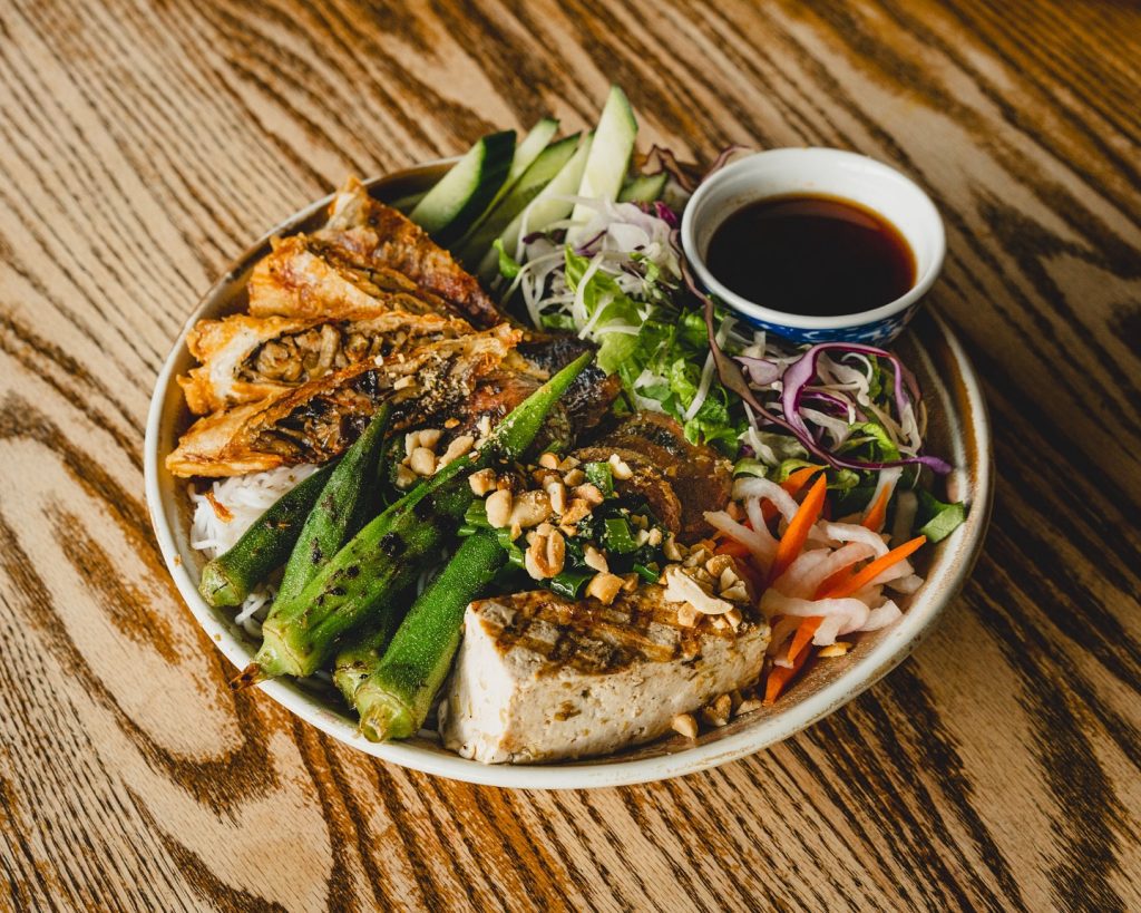 ANH AND CHI, RESERVATION BY DONATION, charity fundraising, vancouver, bc, yvr, helen siwak, folioyvr