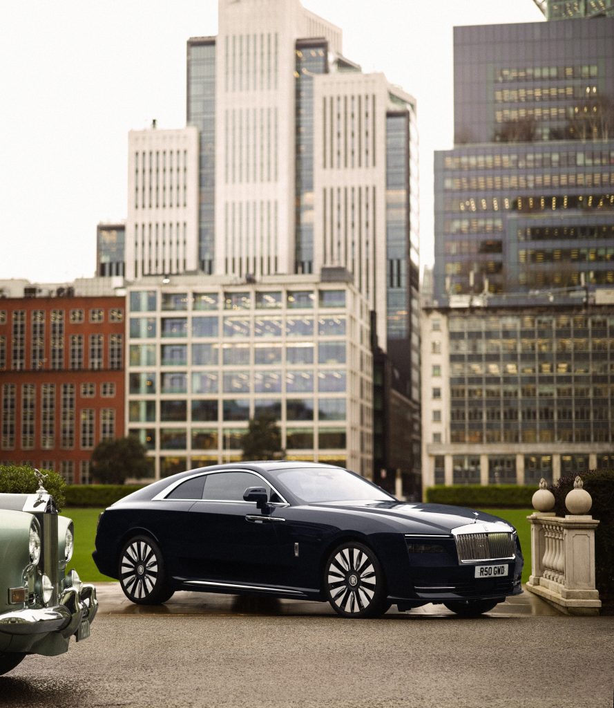 rolls royce, wraith, spectre, luxury cars, electric cars, helen siwak, folioyvr, vancouver, bc, yvr