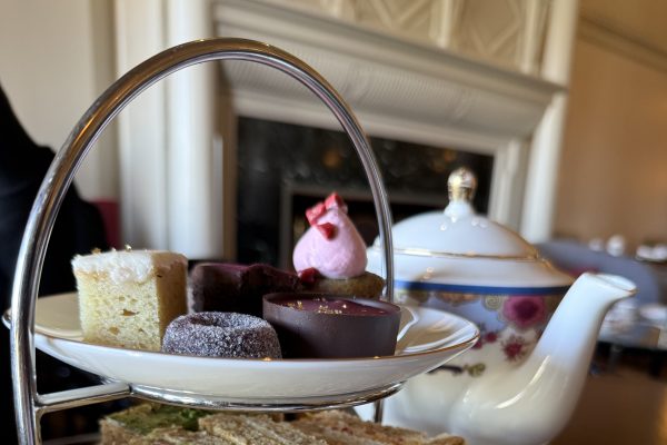 fairmont empress, tea in the afternoon, victoria bc, helen siwak, folioyvr, bc