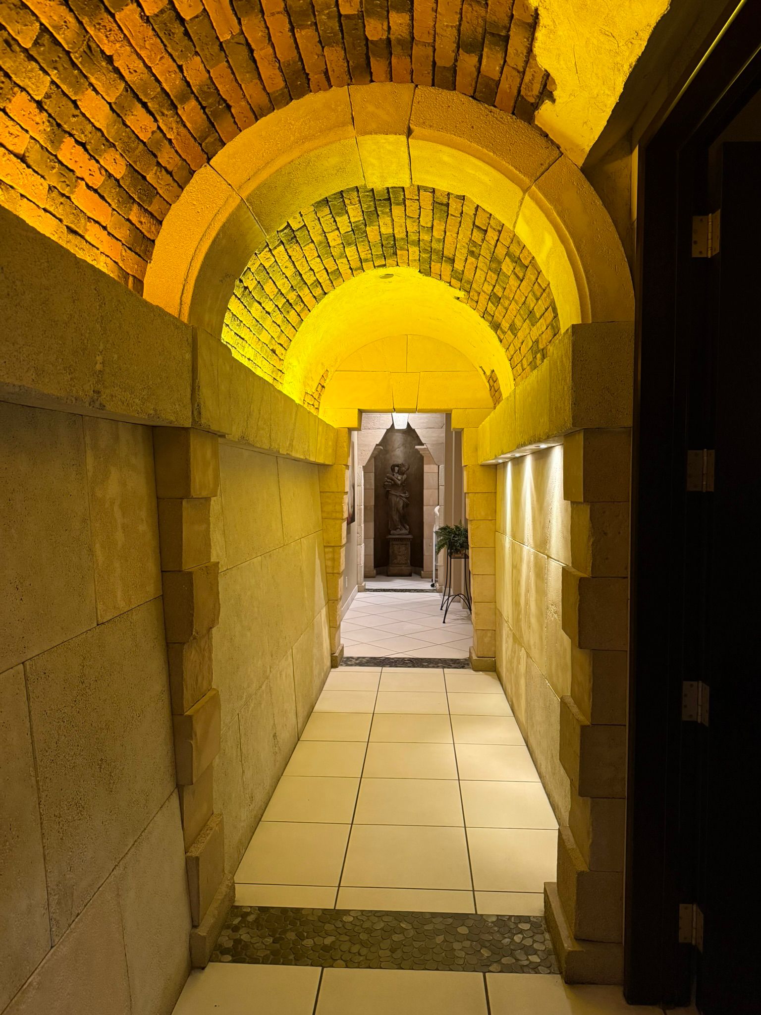 damara day spa, pan pacific vancouver, luxury hotel, west coast luxury, luxury lifestyle, helen siwak, folioyvr, bc, vancouver