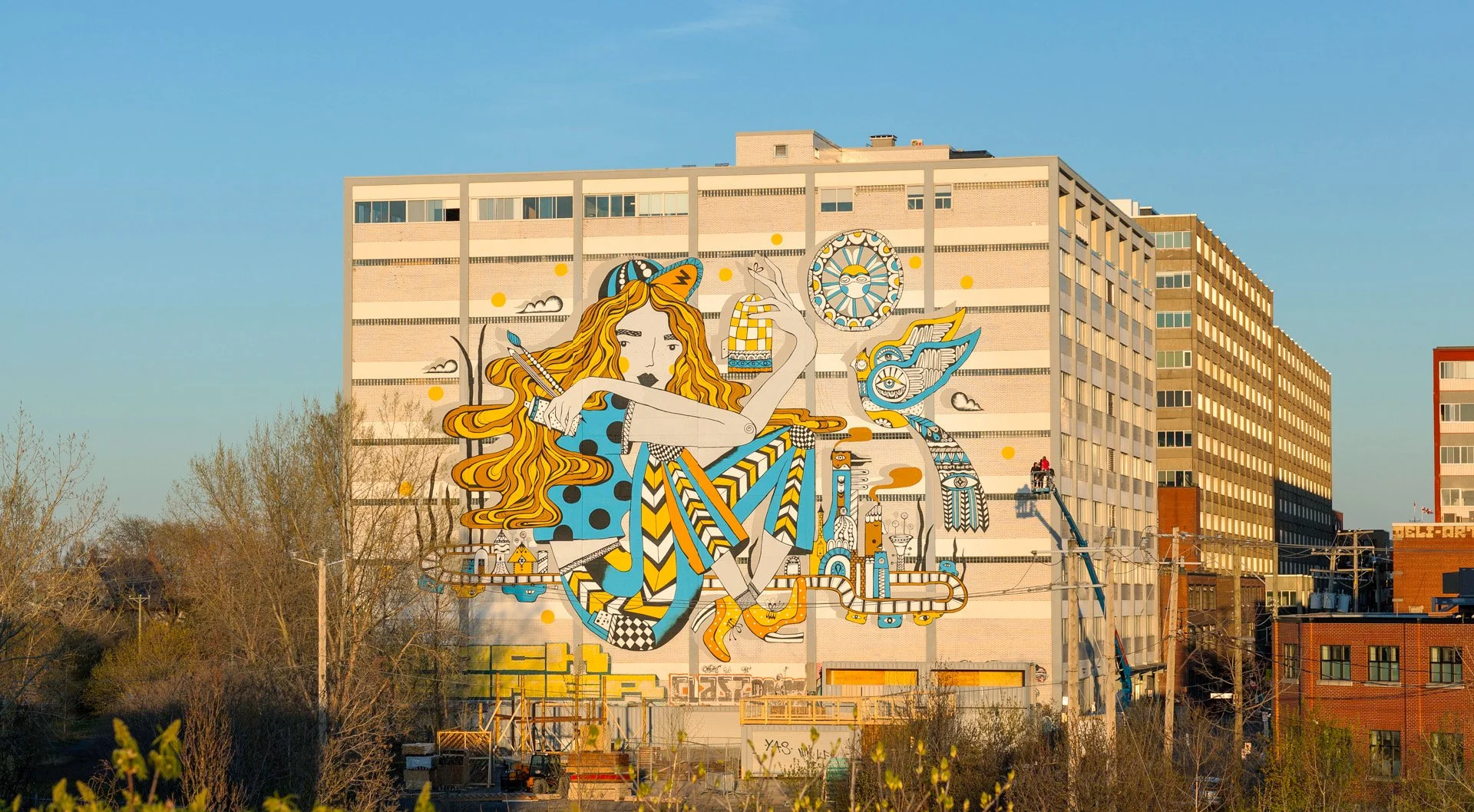 ola volo, mural artist, vancouver, montreal, helen siwak, folioyvr, bc, yvr, west coast luxury