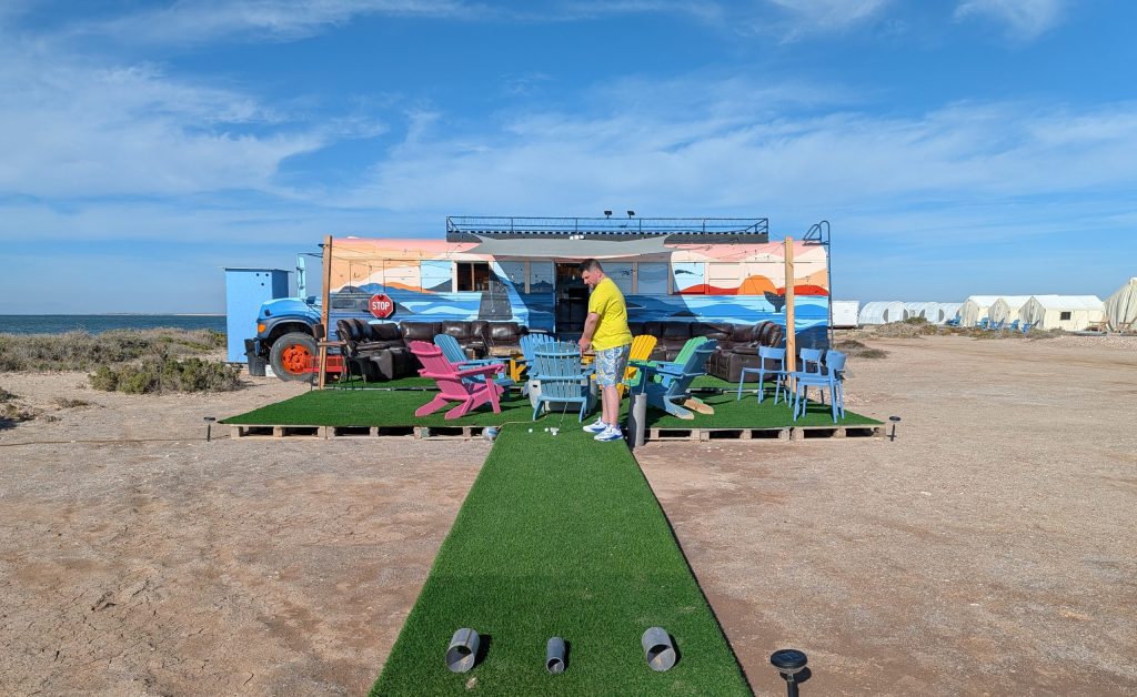 cocktails & cigars, vlad xanthopoulos, vancouver vices, vancouver, baja expeditions, helen siwak, folioyvr