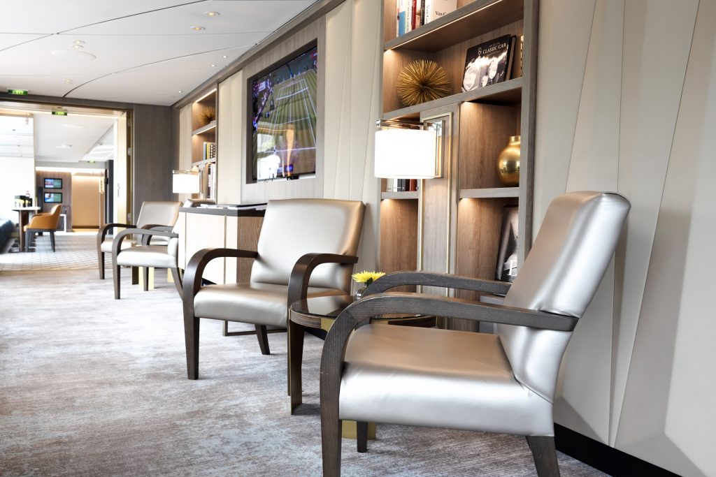 riverside luxury cruises, the debussy, helen siwak, folioyvr, west coast ecoluxlury, luxury lifestyle, vancouver, bc, yvr, travel and adventure, river cruising