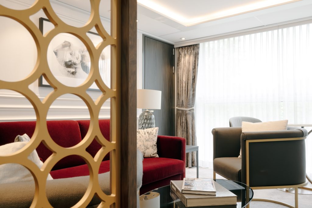 riverside luxury cruises, the debussy, helen siwak, folioyvr, west coast ecoluxlury, luxury lifestyle, vancouver, bc, yvr, travel and adventure, river cruising