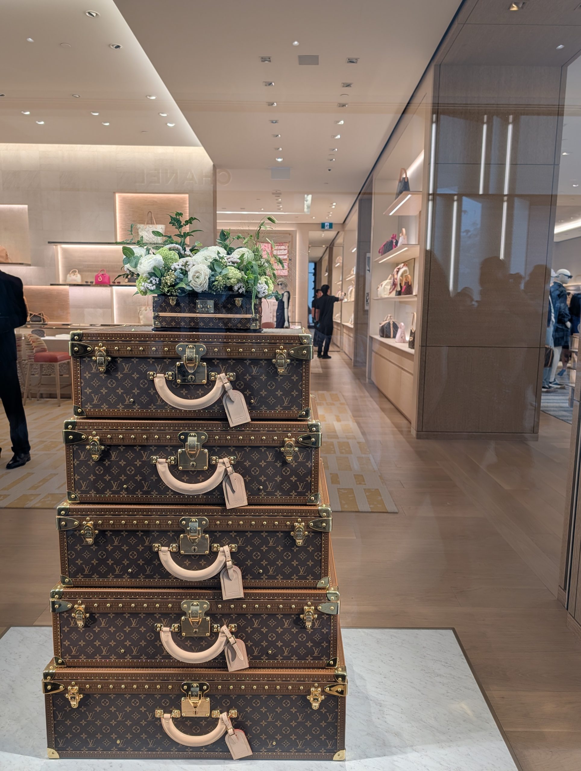 oakridge park, cambie street, folioyvr, helen siwak, lvmh, luxury shopping, west coast luxury, vancouver, bc, yvr