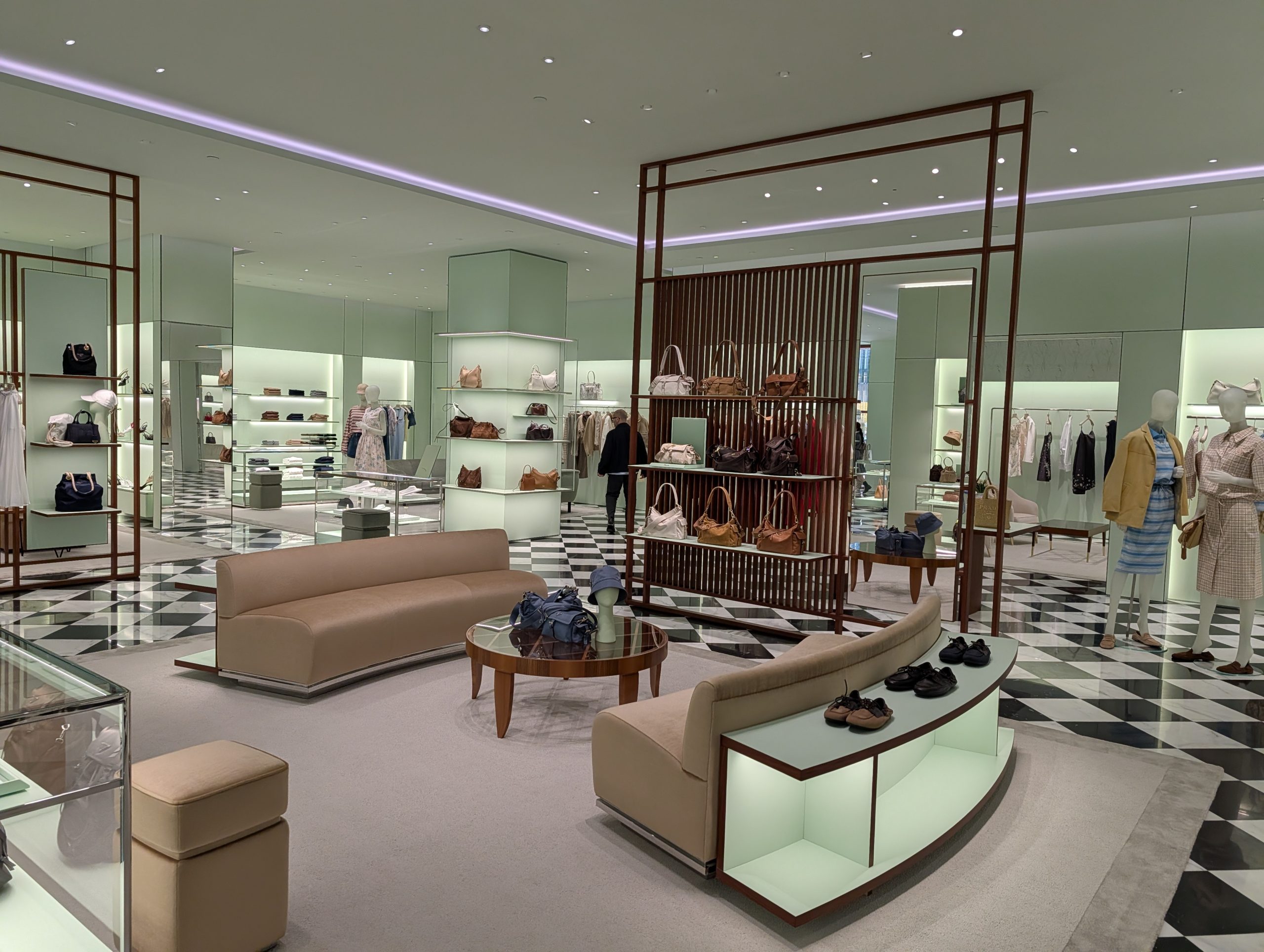 oakridge park, cambie street, folioyvr, helen siwak, lvmh, luxury shopping, west coast luxury, vancouver, bc, yvr