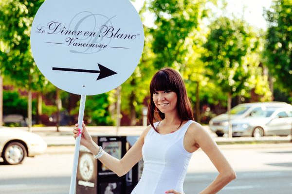 diner en blanc, folioyvr, west coast luxury, west coast ecoluxury, vancouver, bc, yvr, helen siwak