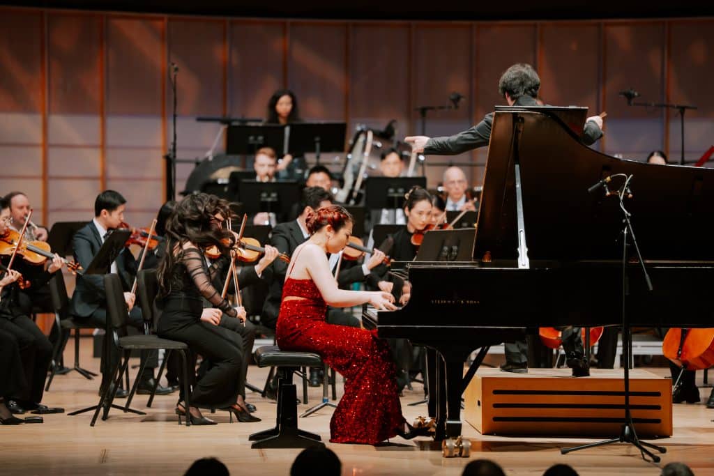 vmo, conductor ken hsieh, vancouver, bc, yvr, helen siwak, folioyvr, arts and culture, symphony event
