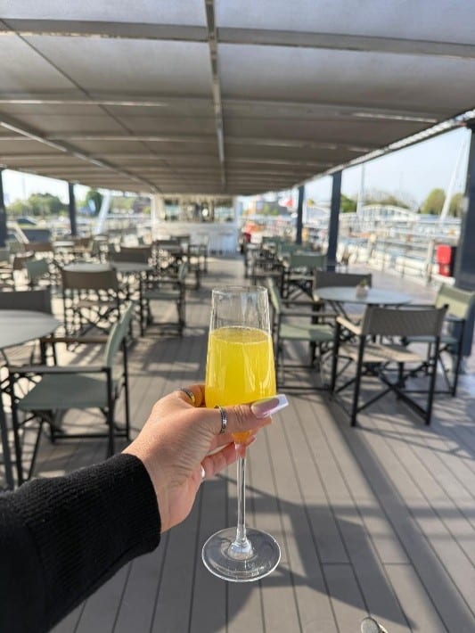 the debussy, riverside luxury cruises, jade massie, helen siwak, netherland, travel, luxury lifestyle, cocktails