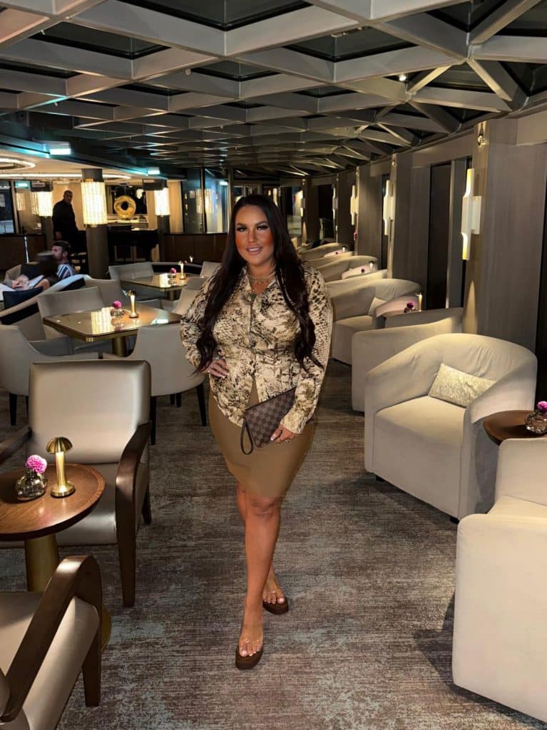 jade massie, the contour concierge, netherlands, riverside luxury cruises, helen siwak, vancouver, bc