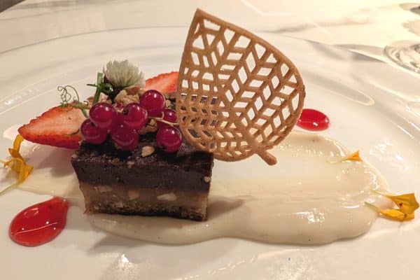 the debussy, riverside luxury cruises, jade massie, helen siwak, netherland, travel, luxury lifestyle, plantbased dining