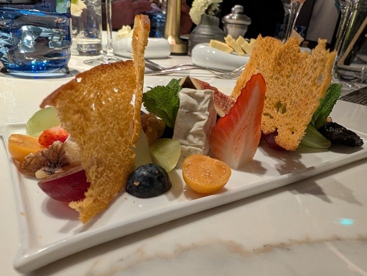 the debussy, riverside luxury cruises, jade massie, helen siwak, netherland, travel, luxury lifestyle, plantbased dining