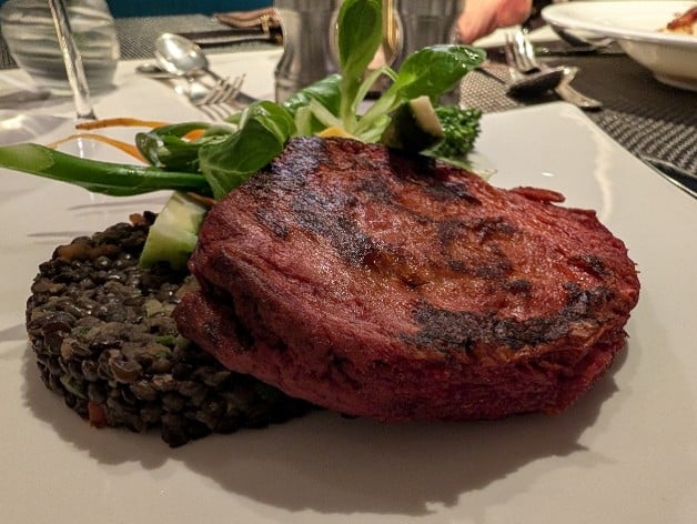 the debussy, riverside luxury cruises, jade massie, helen siwak, netherland, travel, luxury lifestyle, plantbased dining