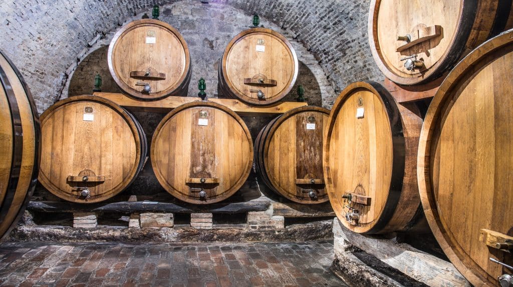 global luxury, tuscany wine, town hall brands, helen siwak, folioyvr, montepulciano, olive oil, vancouver, bc, yvr