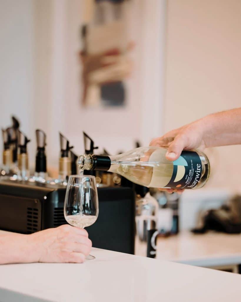 haywire wines, okanagan crush pad, folioyvr, helen siwak, okanagan wine tastings, town hall brands